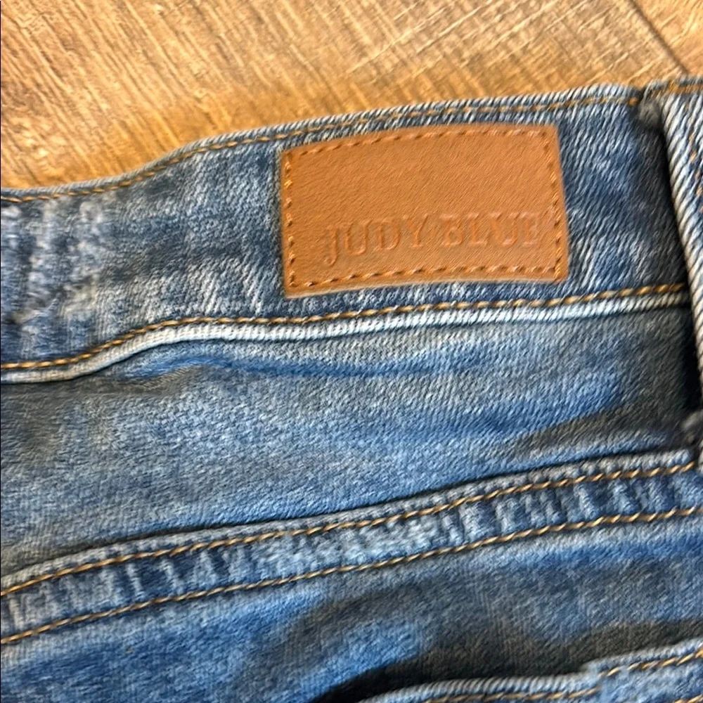 Judy Blue Distressed Blue Jean Shorts - Picture 5 of 8